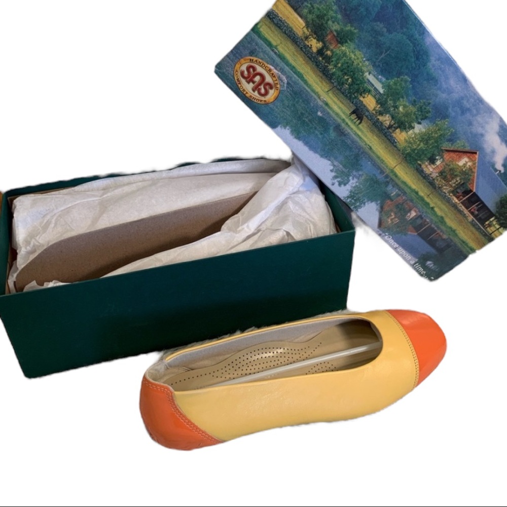 •SAS CoCo Flats New In Box - Picture 2 of 8